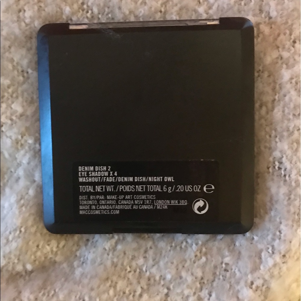 Discontinued 2002 MAC Cosmetics Denim Dish Quad - Picture 3 of 3
